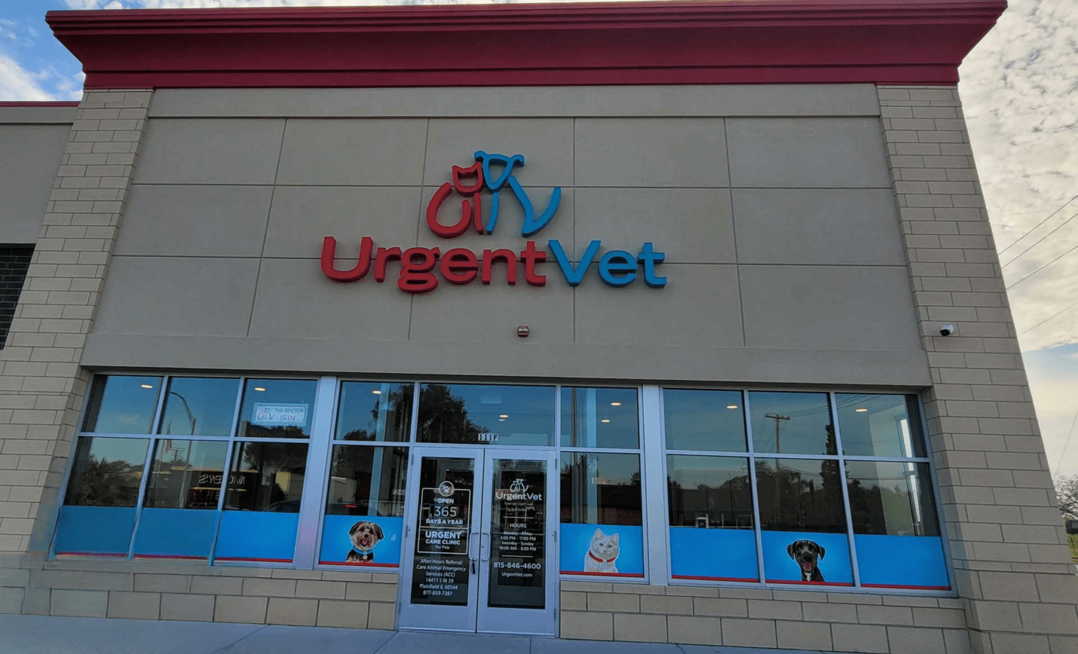 Featured image for post: New UrgentVet Joliet Location Expands Pet Care Access – Clinic Provides Fear Free Handling to Reduce Pet Stress